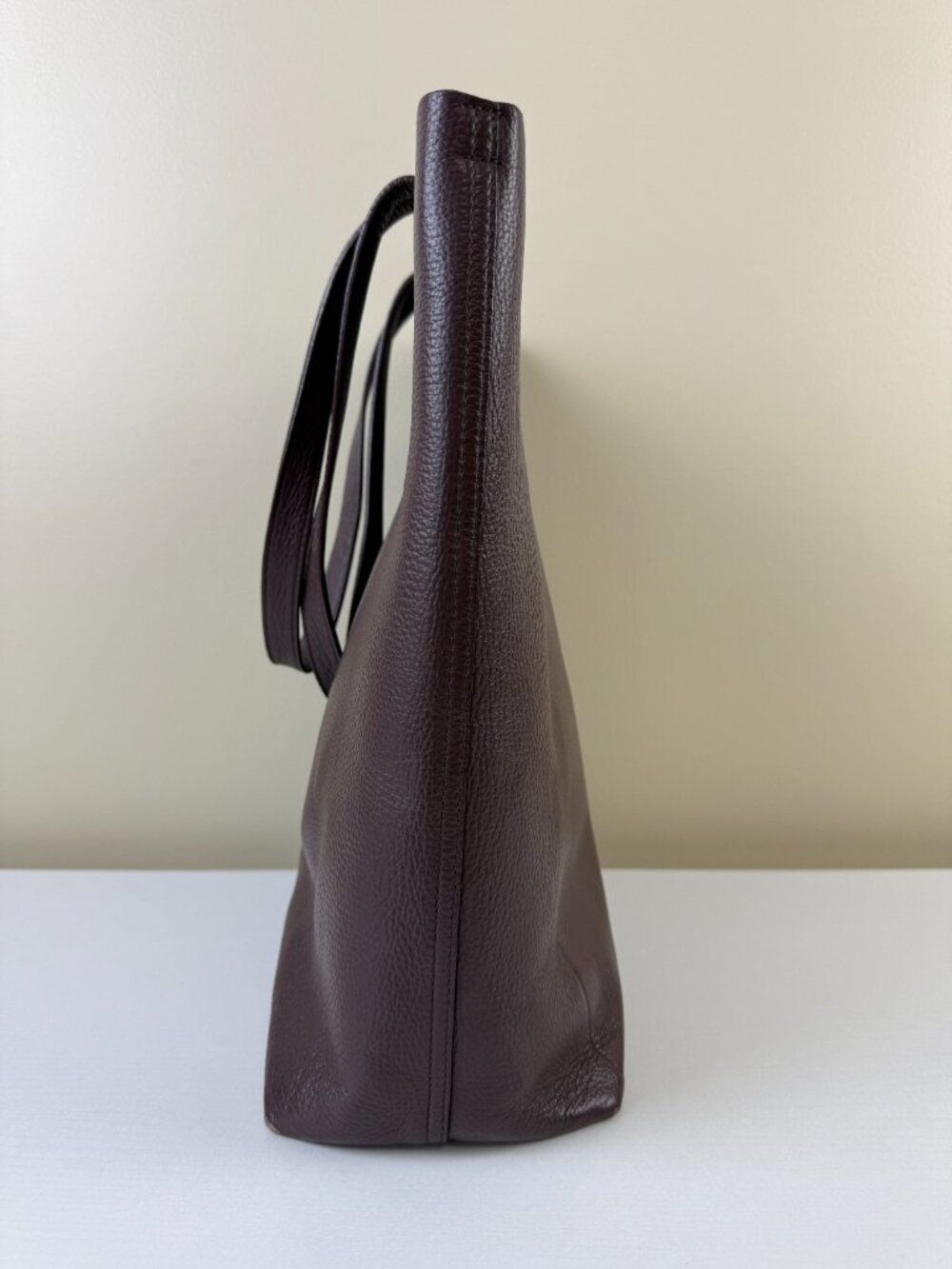 Cuyana Burgundy Pebbled Leather Tote Bag - Picture 3 of 16